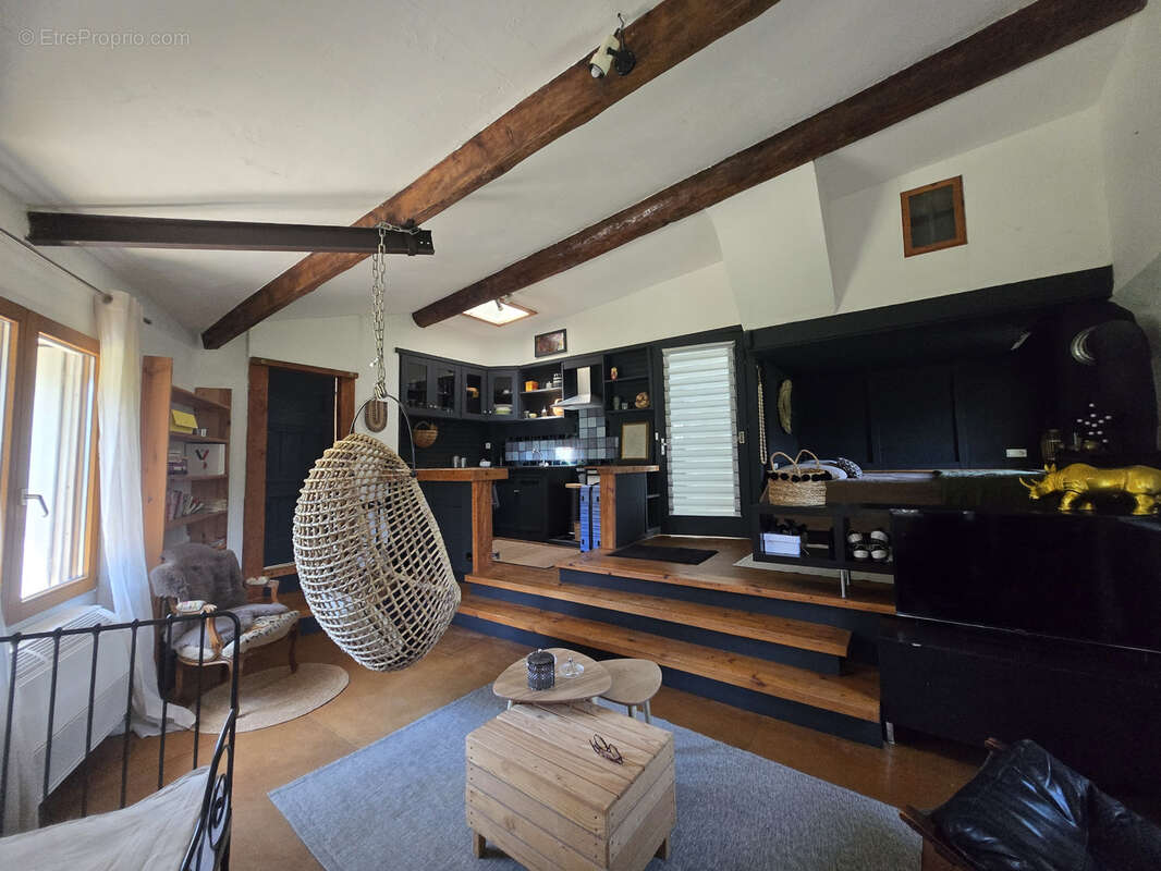 Maison en pierre beaucoup de charme - photo 24