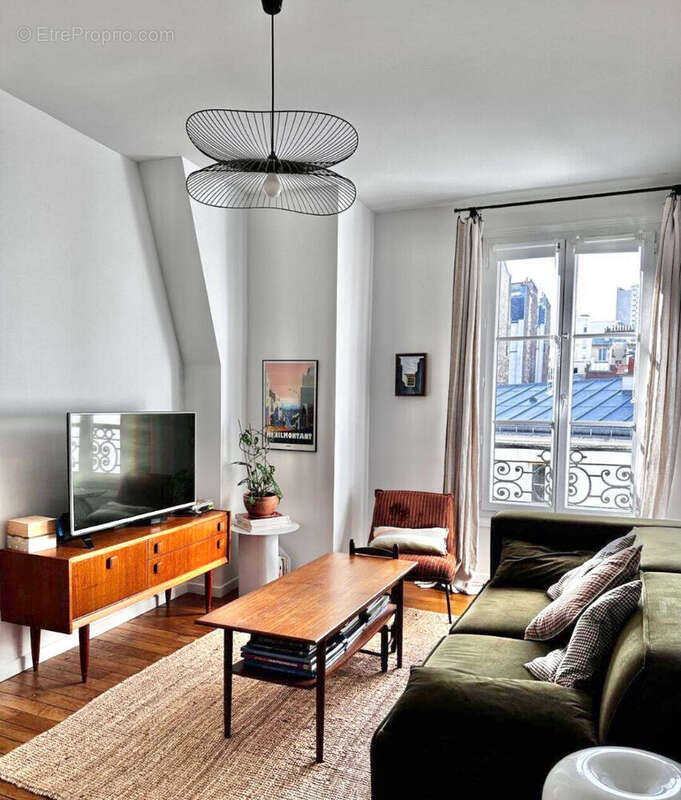Appartement à PARIS-20E
