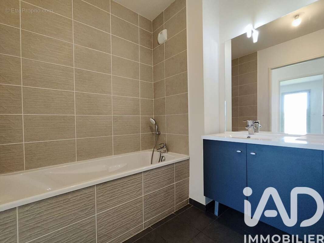 Photo 8 - Appartement à BEZANNES