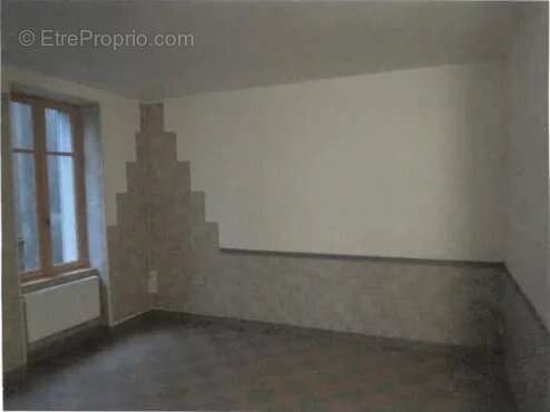 Appartement à COULANGES-LES-NEVERS