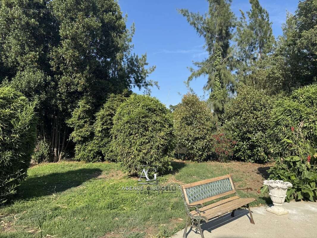 Maison à PRUNELLI-DI-FIUMORBO