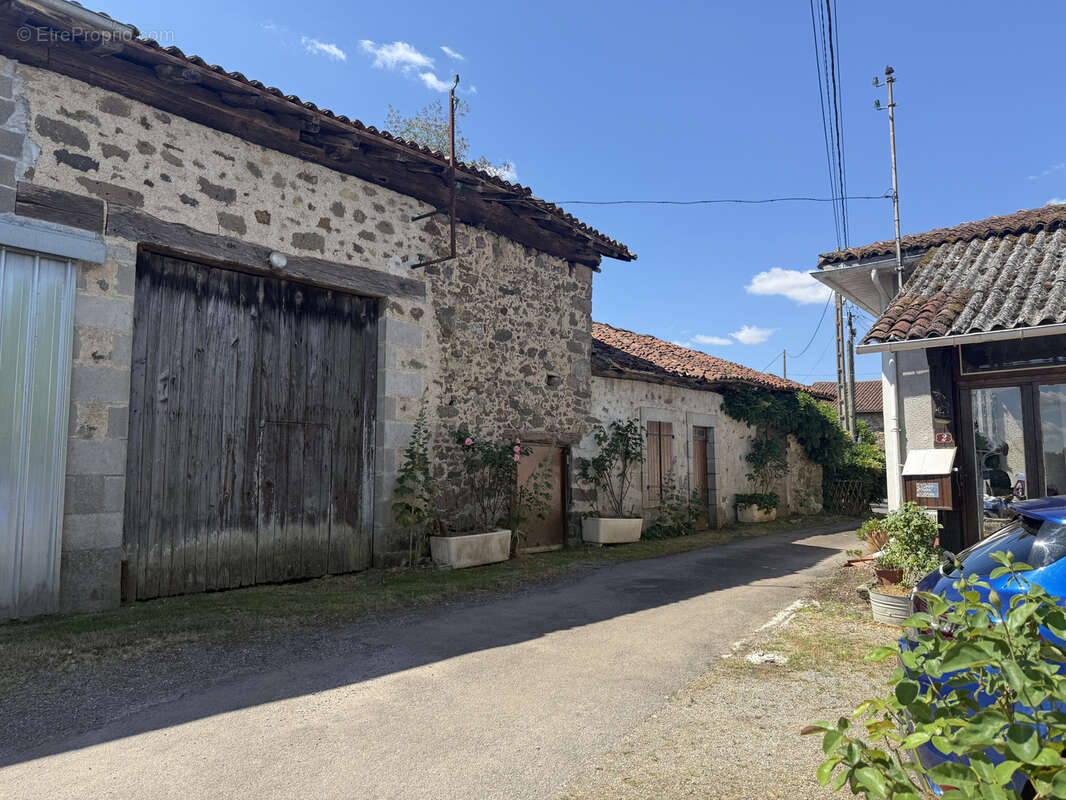 Maison à CHASSENON