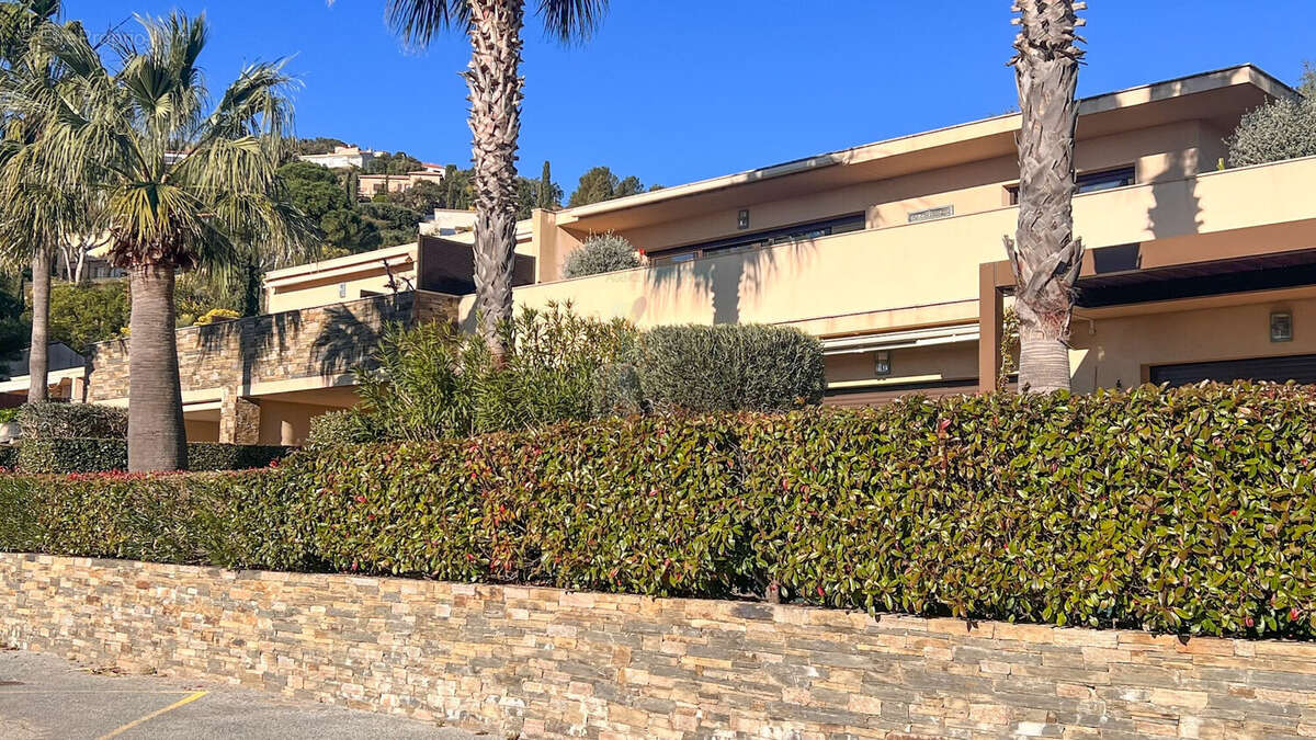 Appartement à LES ISSAMBRES