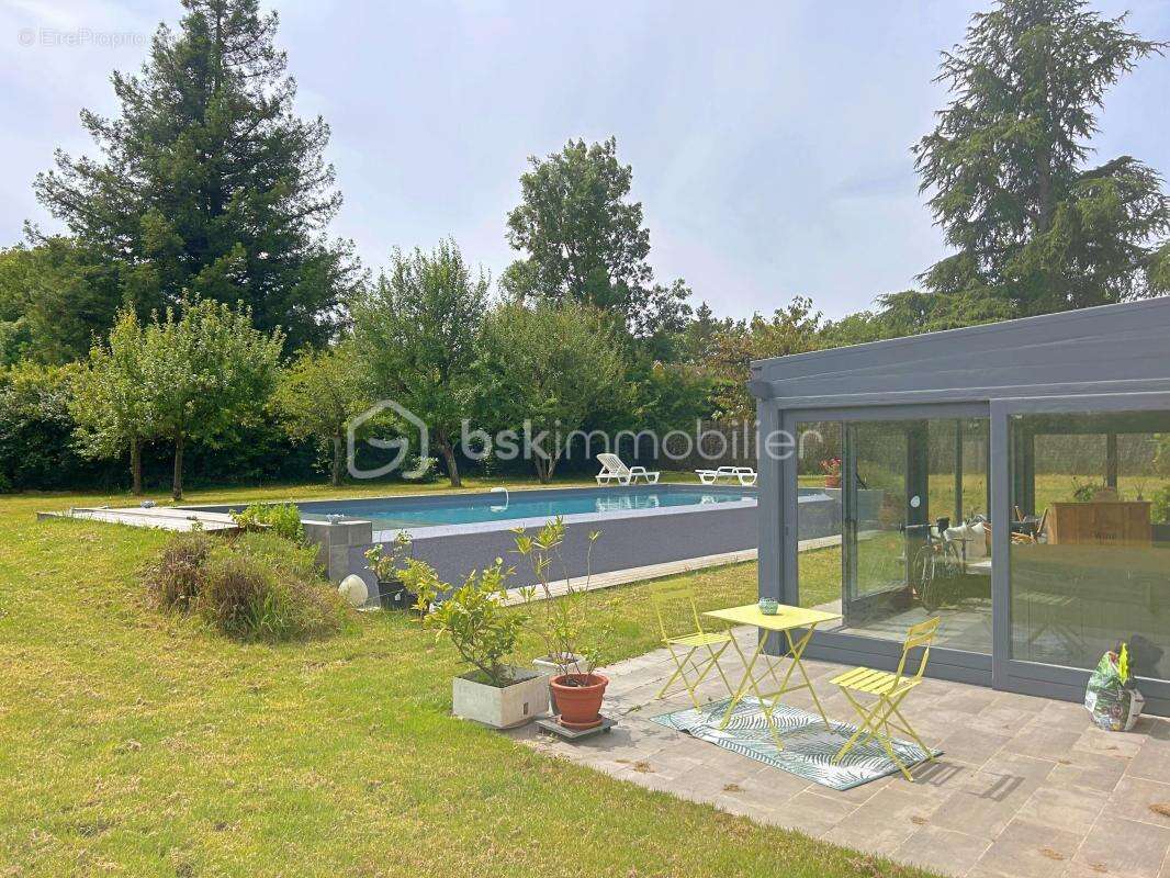 Superbe maison de campagne – 6 pièces – 168 m² - Terrain clos, arboré et sans vis à vis - Très calme ! - photo 12