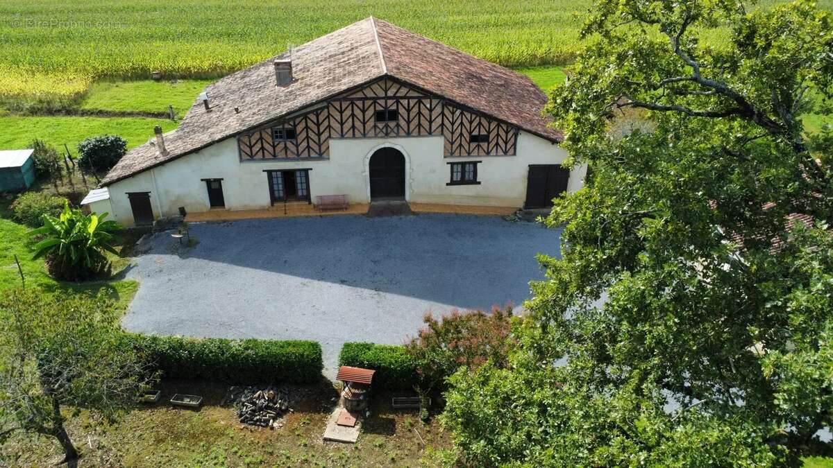 Maison à ESTIBEAUX