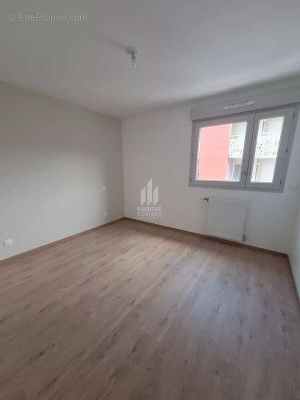 Appartement à MOIRANS