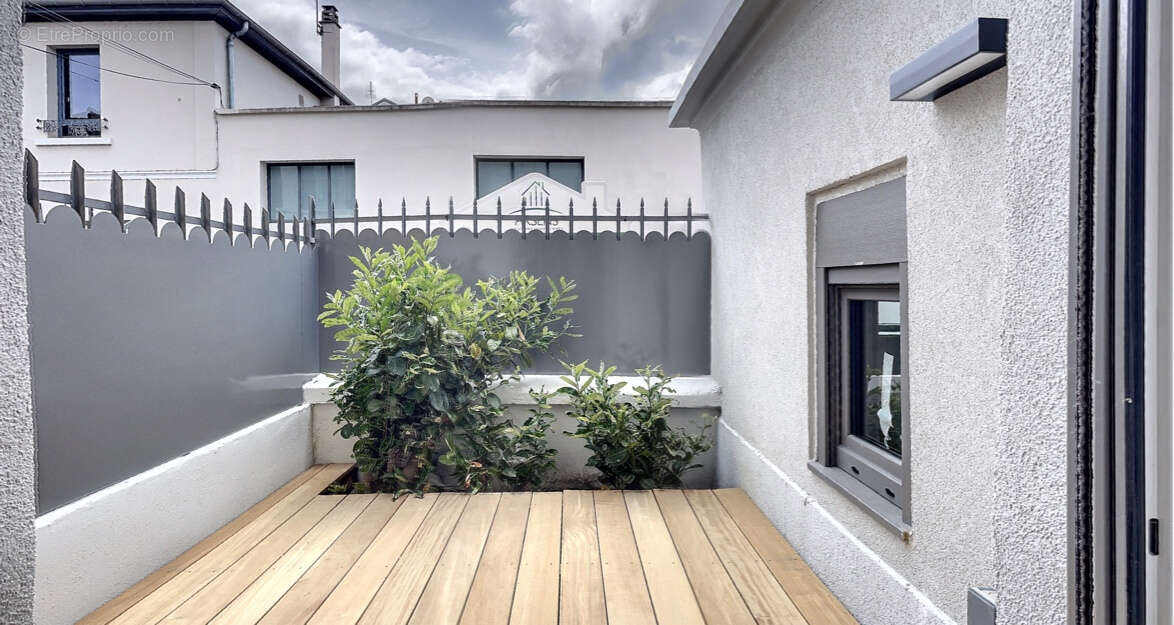 Appartement à SAINT-FONS