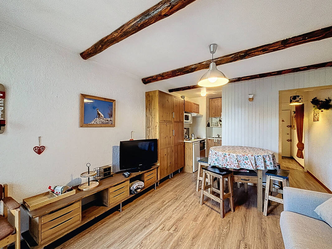 Appartement à LES THUILES