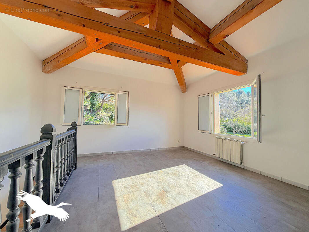 Maison à ROQUEVAIRE