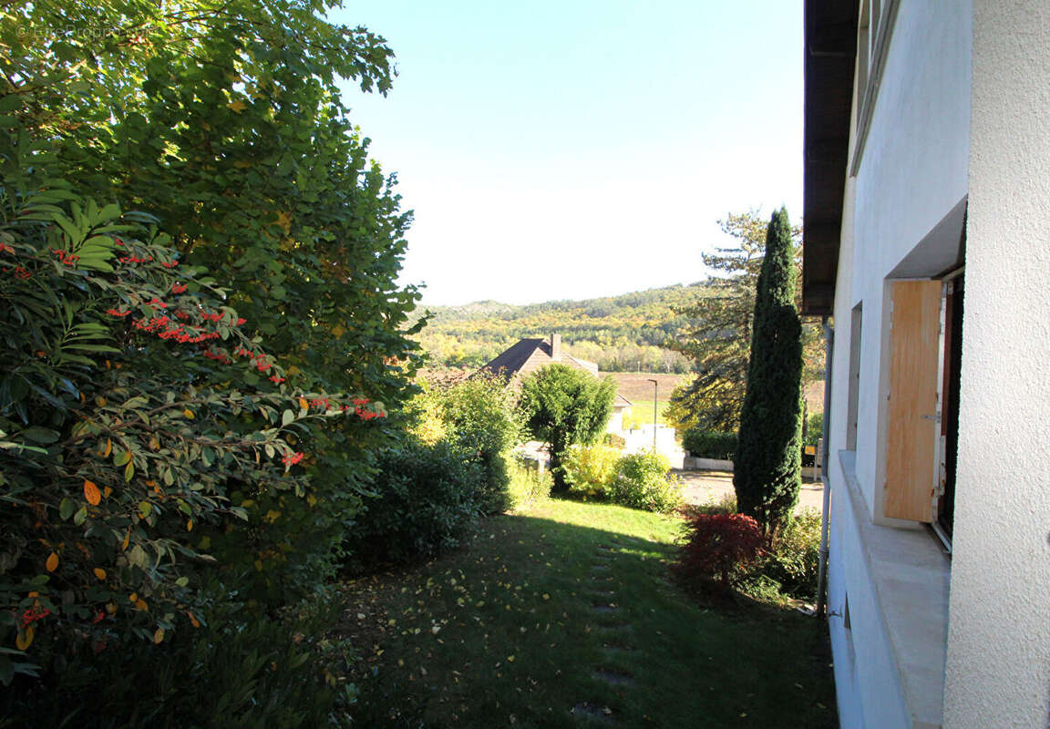 Maison à VELARS-SUR-OUCHE