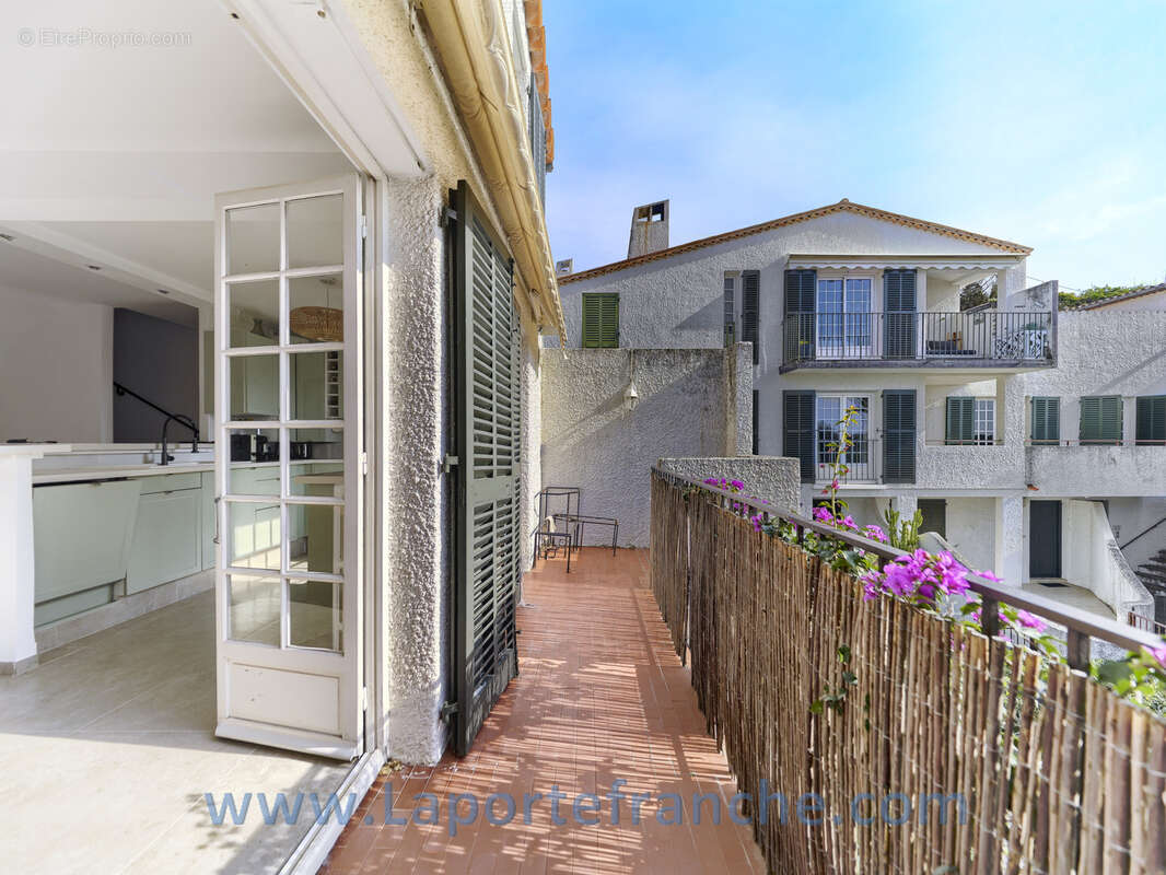 Appartement à CAGNES-SUR-MER