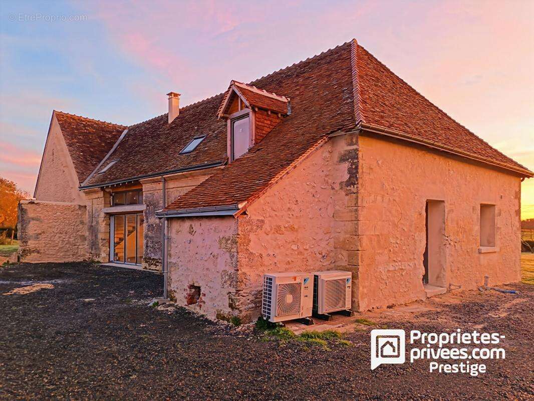 Maison à VERNOU-SUR-BRENNE