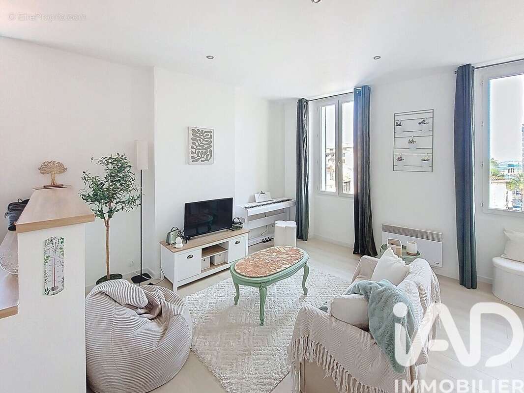 Photo 2 - Appartement à LA SEYNE-SUR-MER