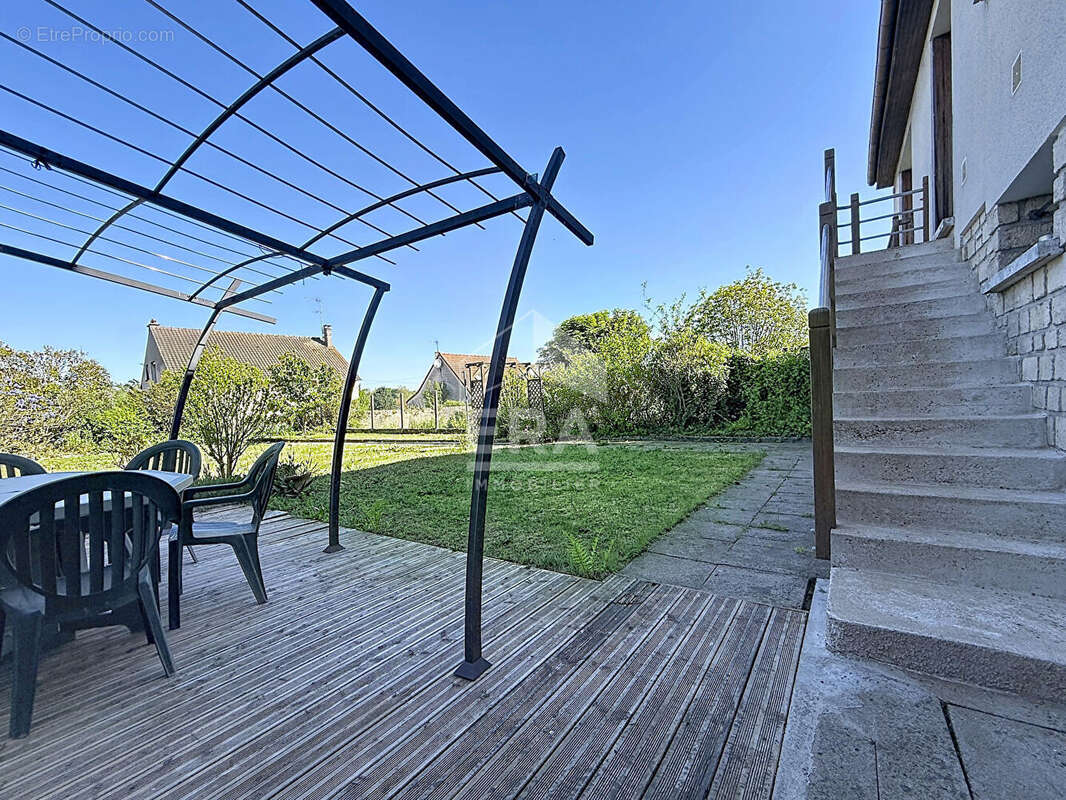 Maison à ETAMPES
