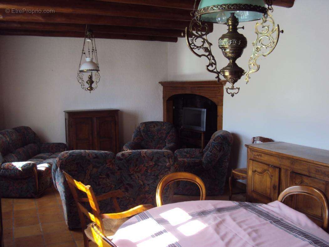 Maison à LES MAGES