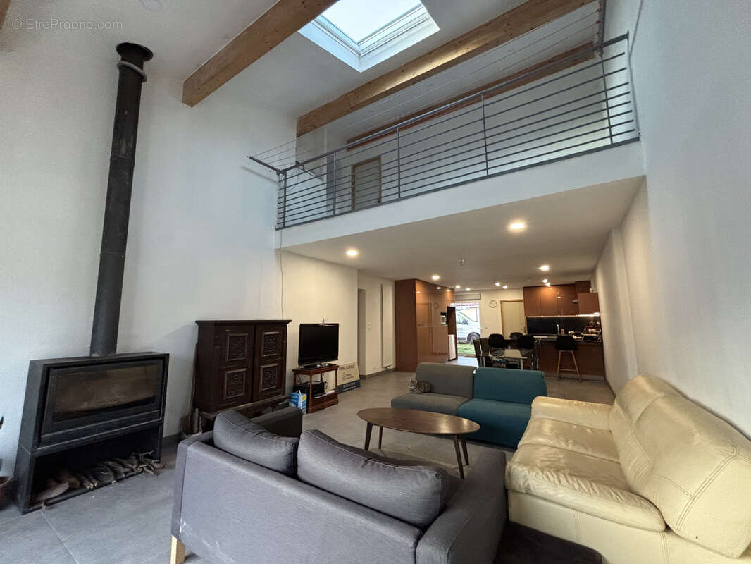 Maison à BLANQUEFORT