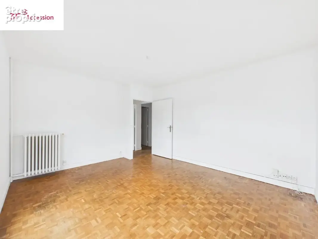  Appartement T3 de 54,6 m² avec cave et loggia – St-Cyr L’Ecole - photo 3