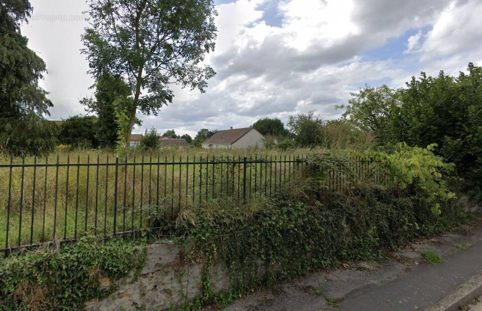 Terrain à TOURNAN-EN-BRIE