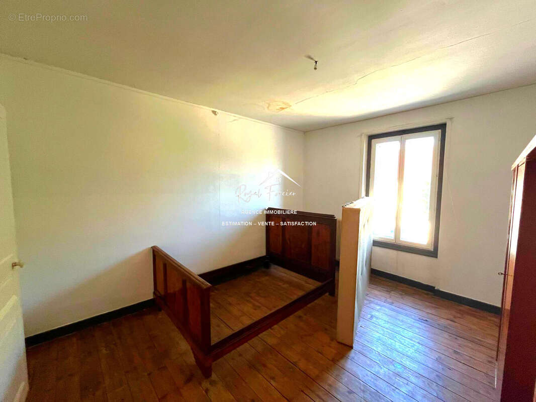 2eme chambre (maison) - Maison à BUXEUIL