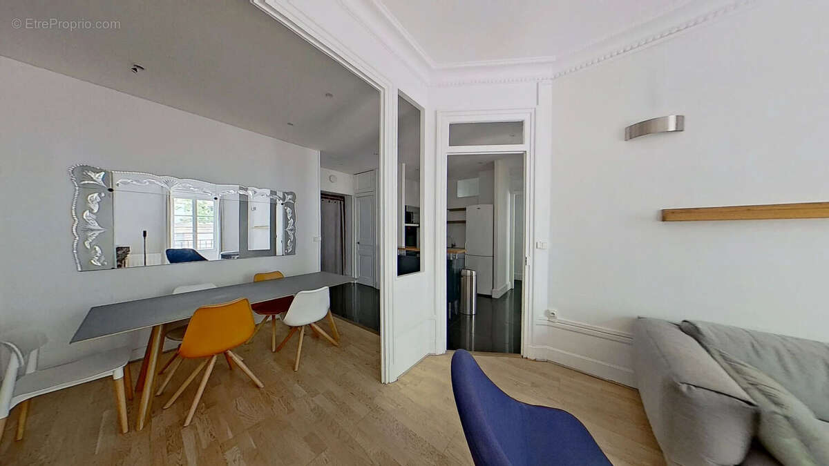 Appartement à LYON-8E
