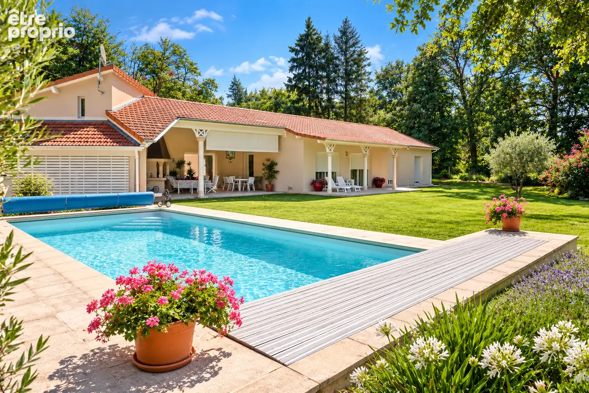 Maison à RIORGES