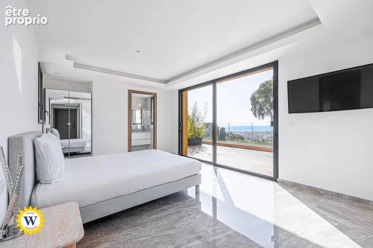 Mougins - superbe villa avec piscine et vue mer - photo 11