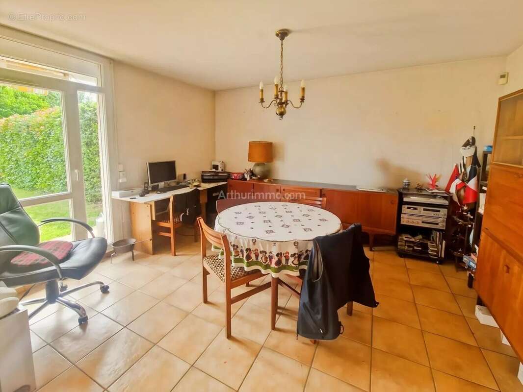 Maison à POMPONNE