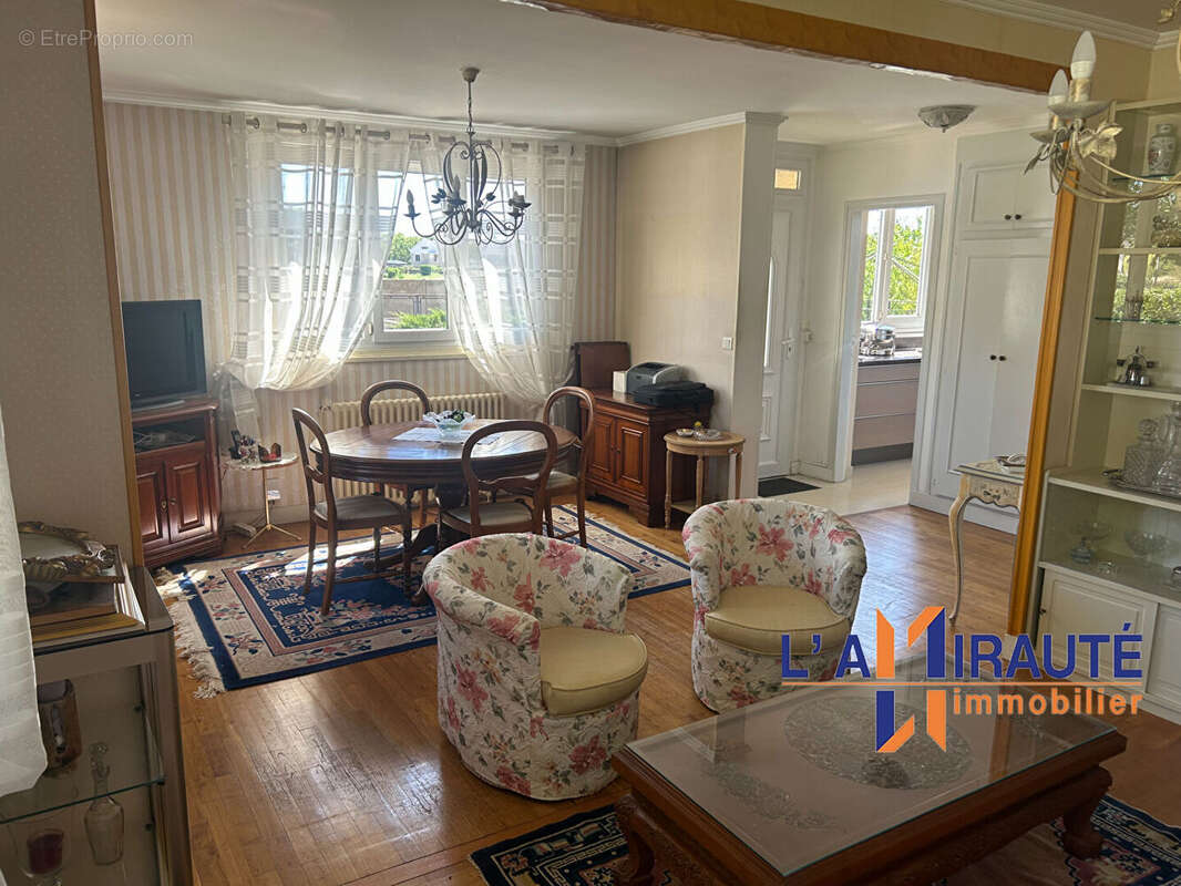 Maison Maisons Laffitte 4 pièce(s) 75 m2 - photo 2
