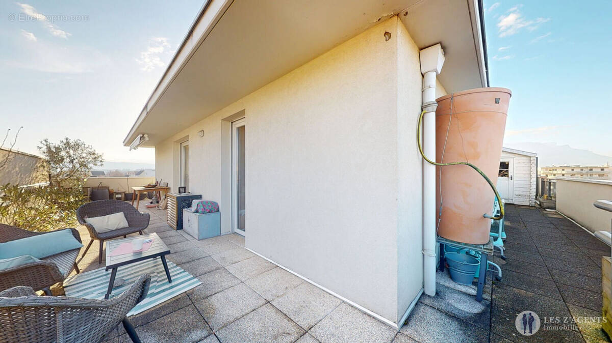 Appartement à SAINT-MARTIN-D'HERES