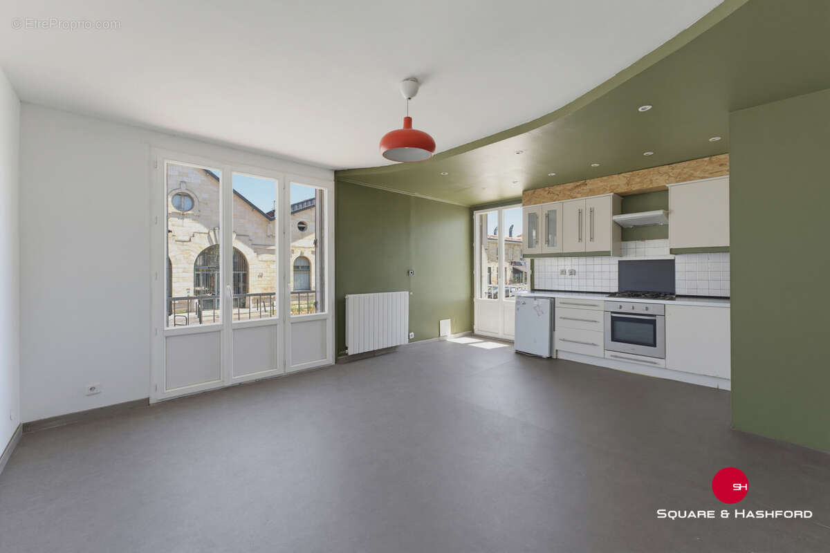 Appartement à BORDEAUX