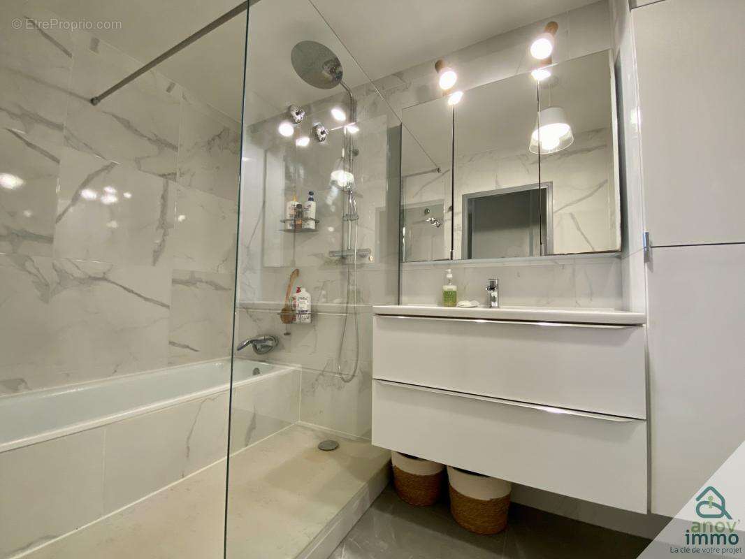 Grand appartement rénové 130 m2   Lyon 8   Secteur recherch - photo 7