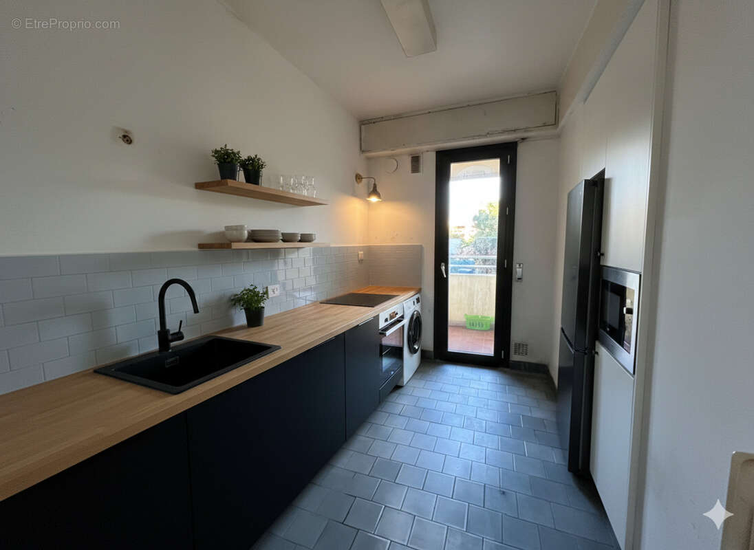 Appartement à LE CANNET