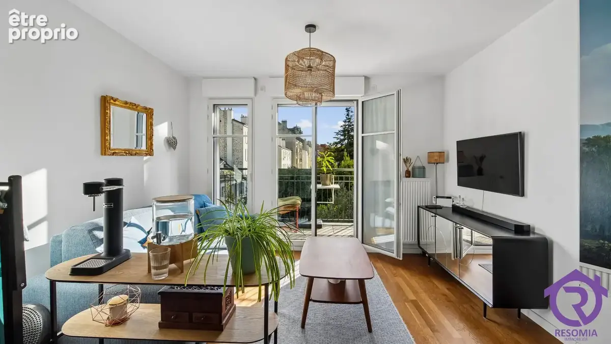 Au pieds de la GARE très beau 3 pièces de 66.62 m² avec 3 balcons et un PARKING - photo 5