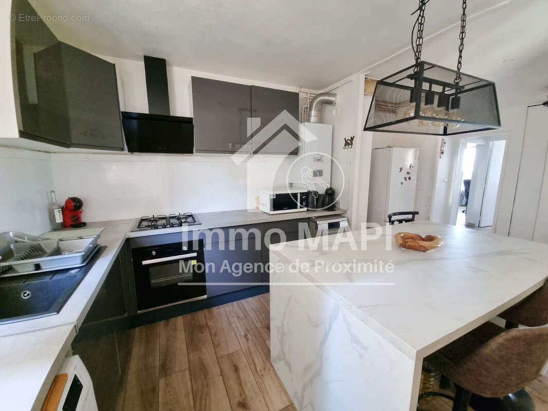 Lattes - Maurin - Appartement T3 de 84m2 avec place de parking privative et double balcon - photo 4
