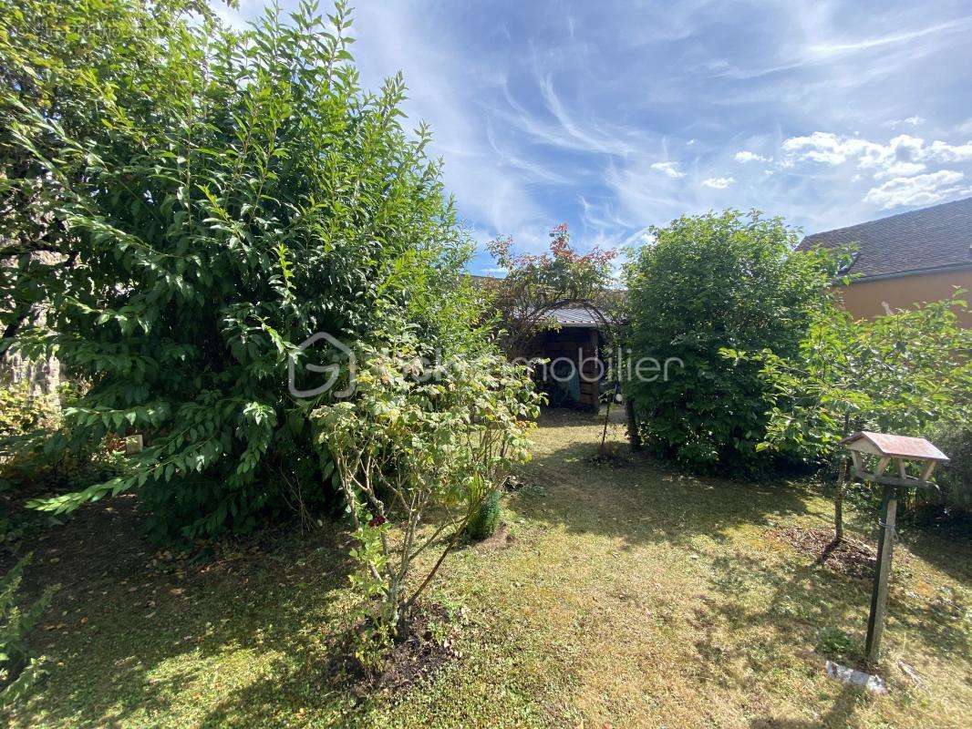 Maison à SAINT-SAUVEUR-EN-PUISAYE