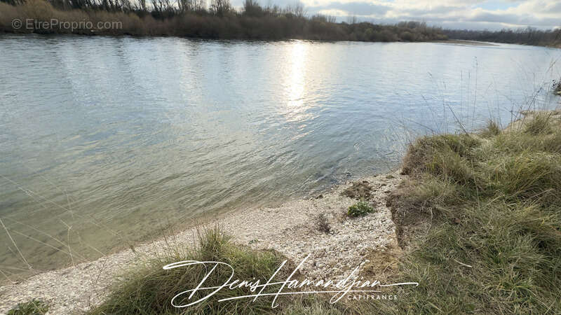 Maison à SAINT-MAURICE-DE-GOURDANS