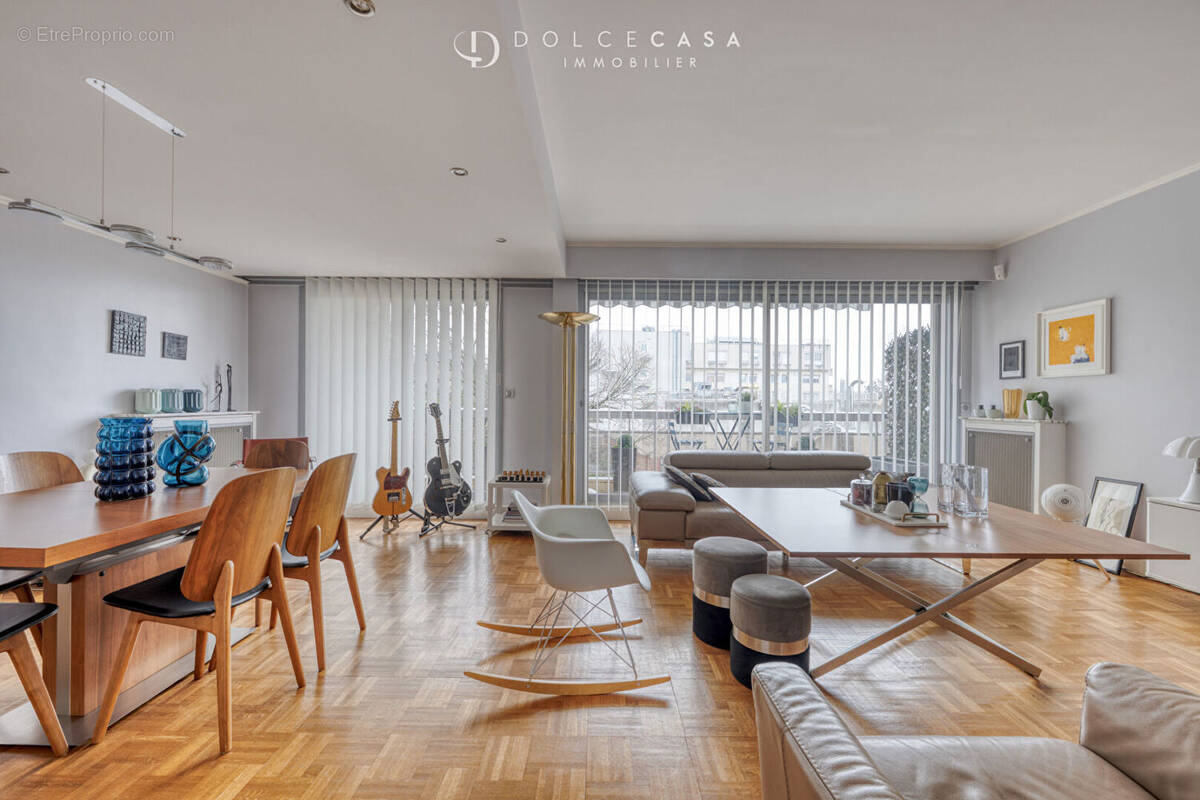 Appartement à NOGENT-SUR-MARNE