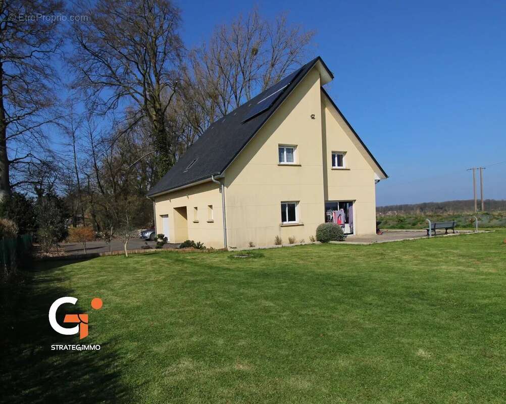 Maison à LONGUEVILLE-SUR-SCIE