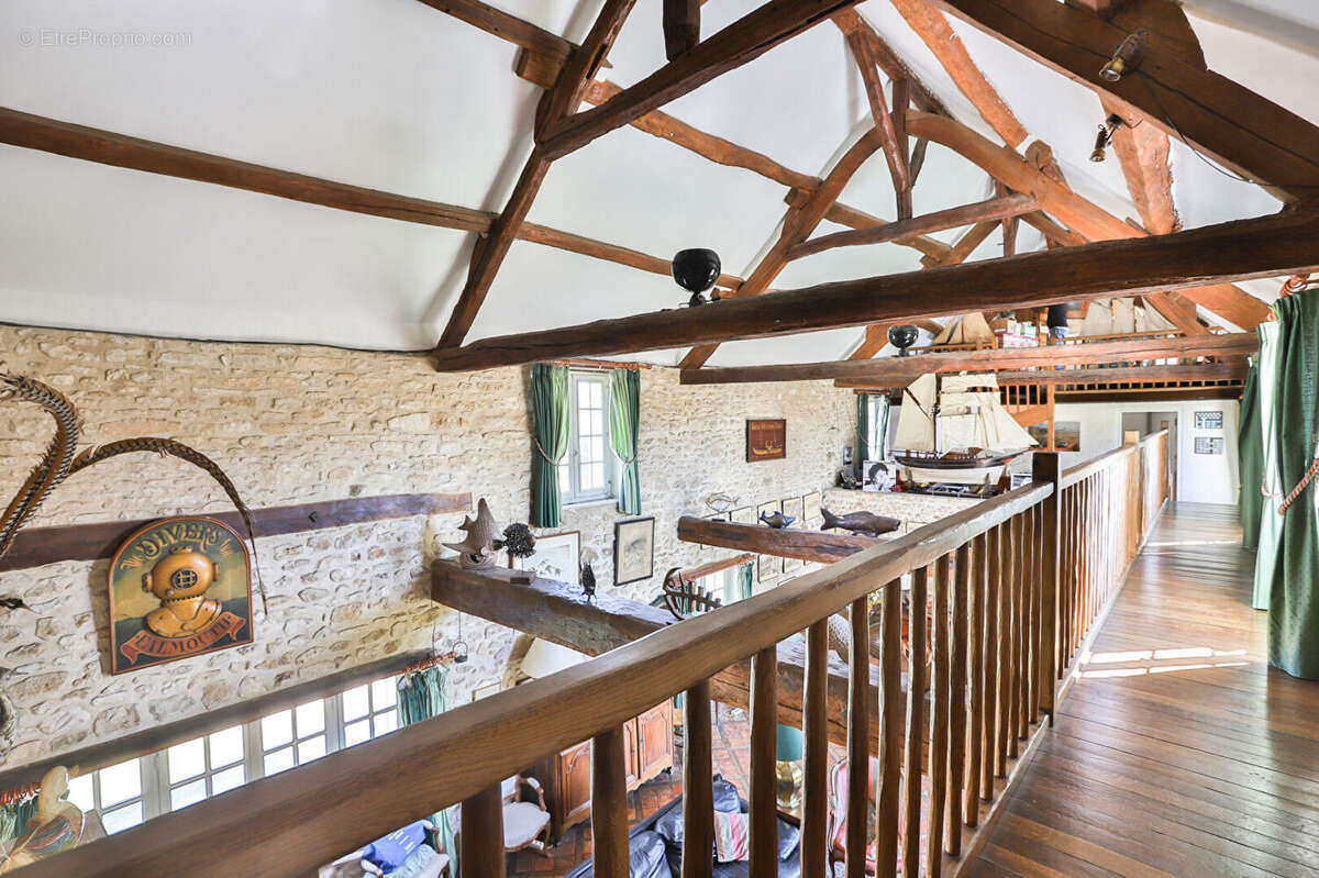 Maison à SAULX-MARCHAIS