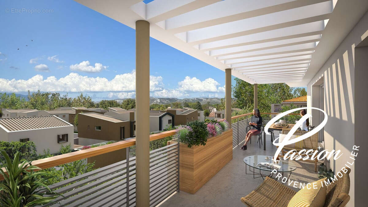 Appartement à SENAS