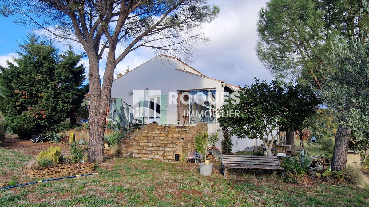 A VENDRE, St Jean de la Blaquière, Villa indépendante, 4 pièces 116 m2 habitables, piscine, sur terrain de 201 - photo 9