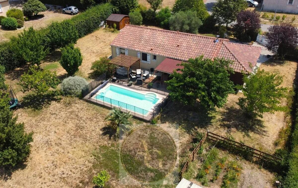 Maison à SOUILHE