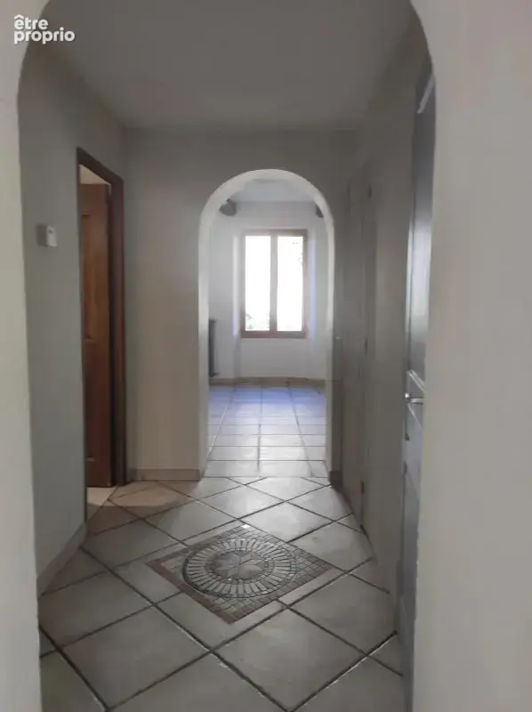 Jolie maison de ville avec jardin - photo 12