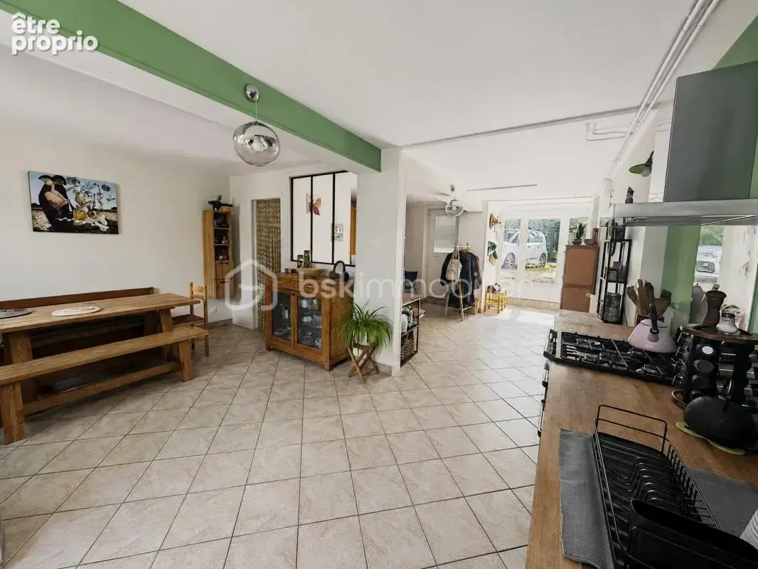 Maison familiale - 3 chambres - proche gare et commerces - photo 4