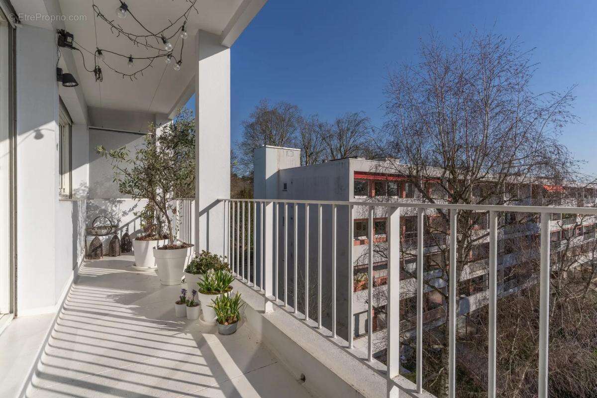 Appartement à GARCHES