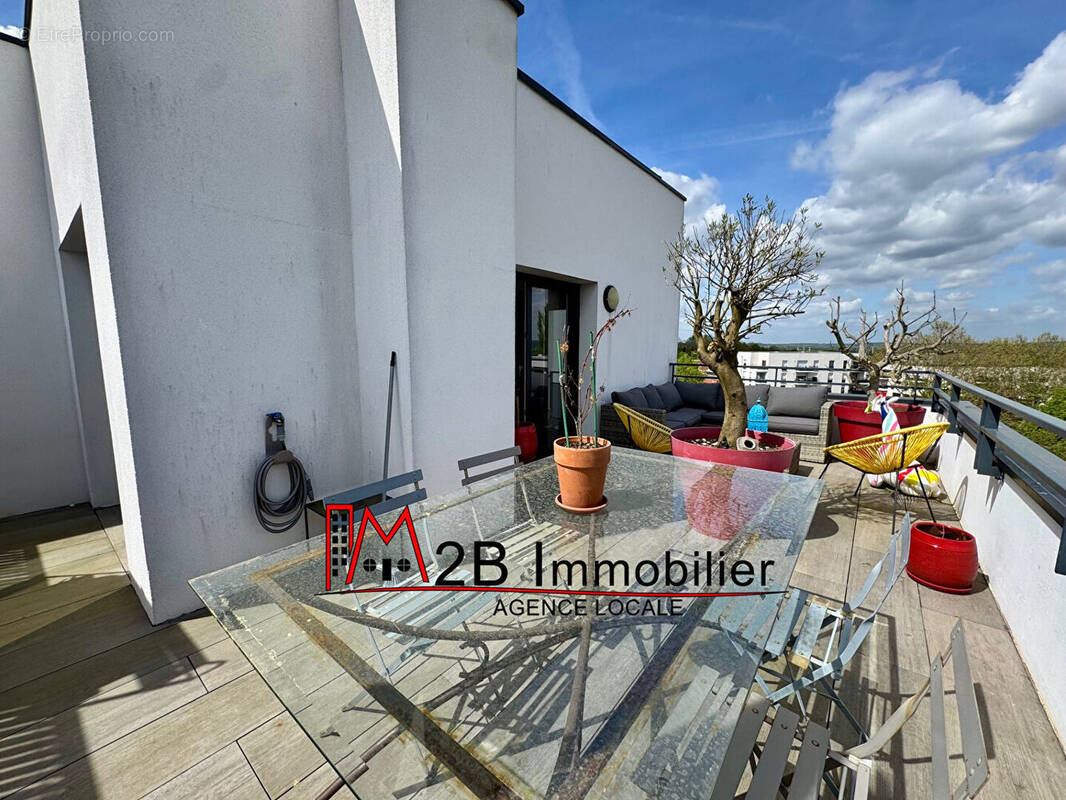 Appartement à SAINT-THIBAULT-DES-VIGNES