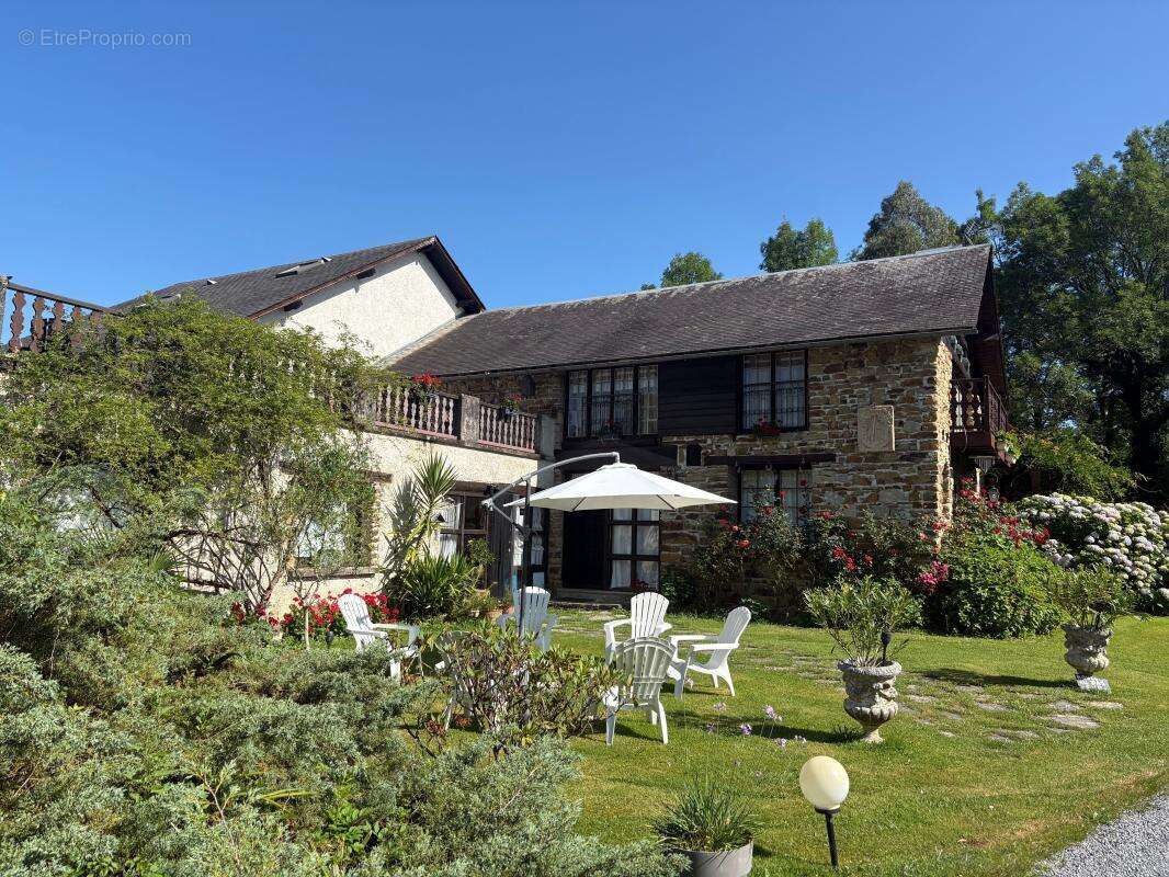 Maison à HAUT-DE-BOSDARROS