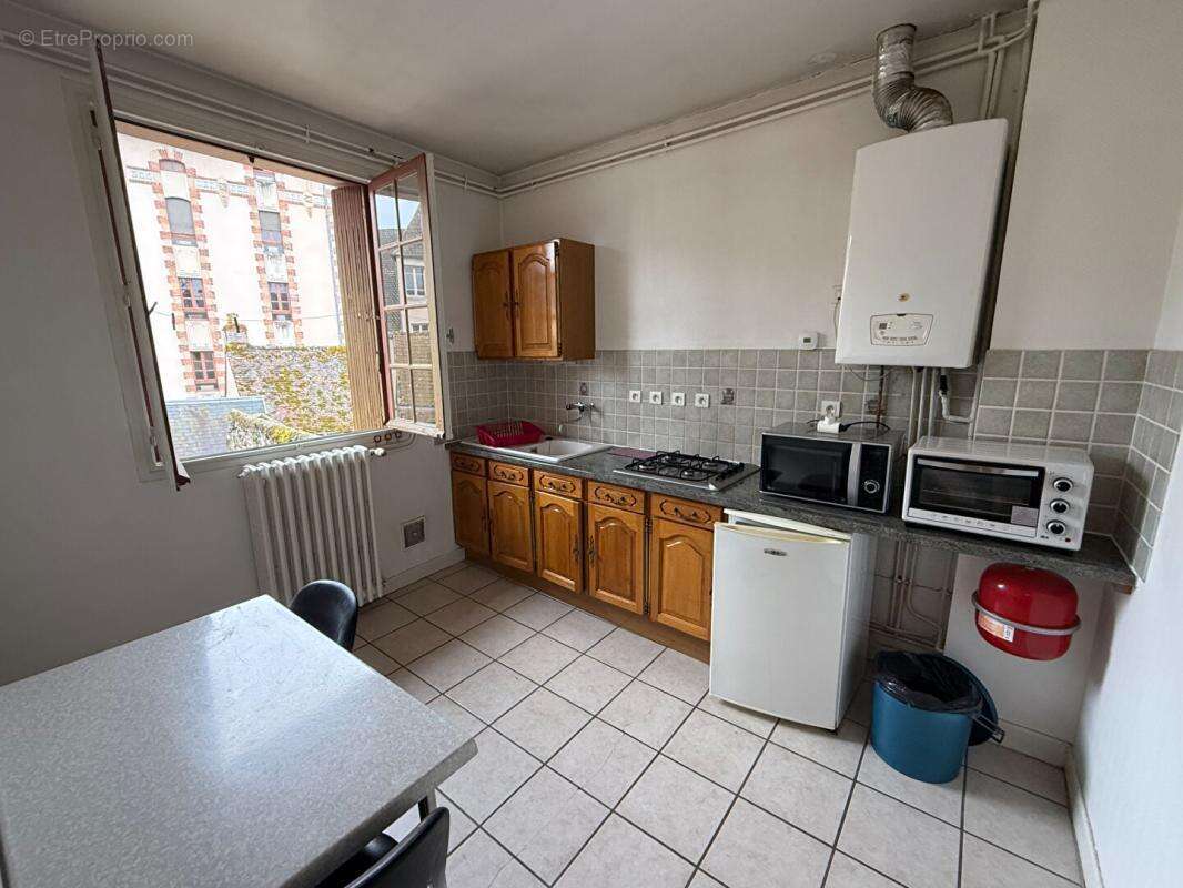 Appartement à BOURBON-L'ARCHAMBAULT