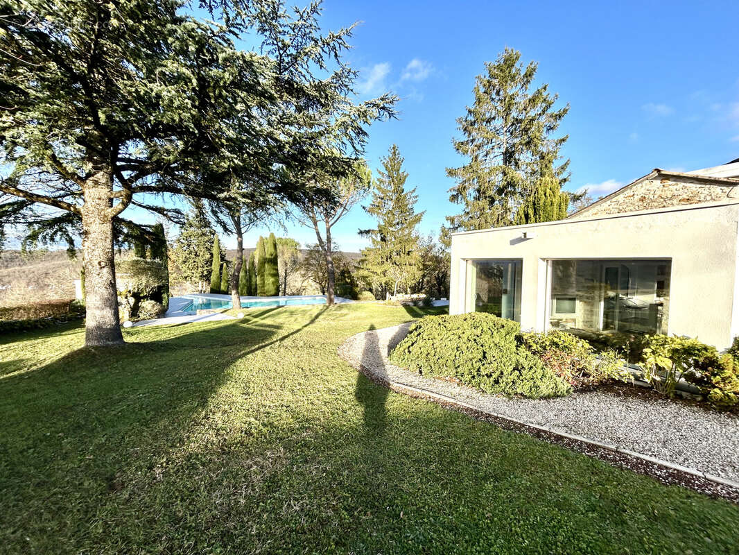 Maison à CALES