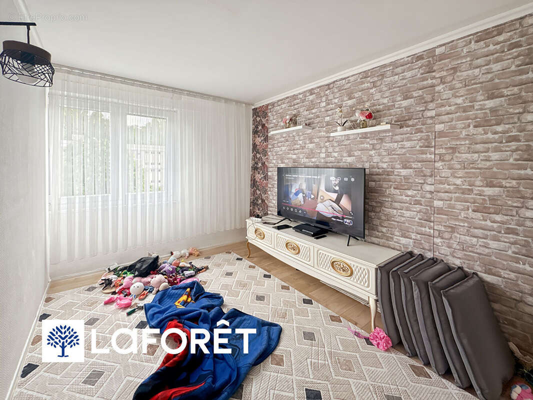 Appartement à MORSANG-SUR-ORGE